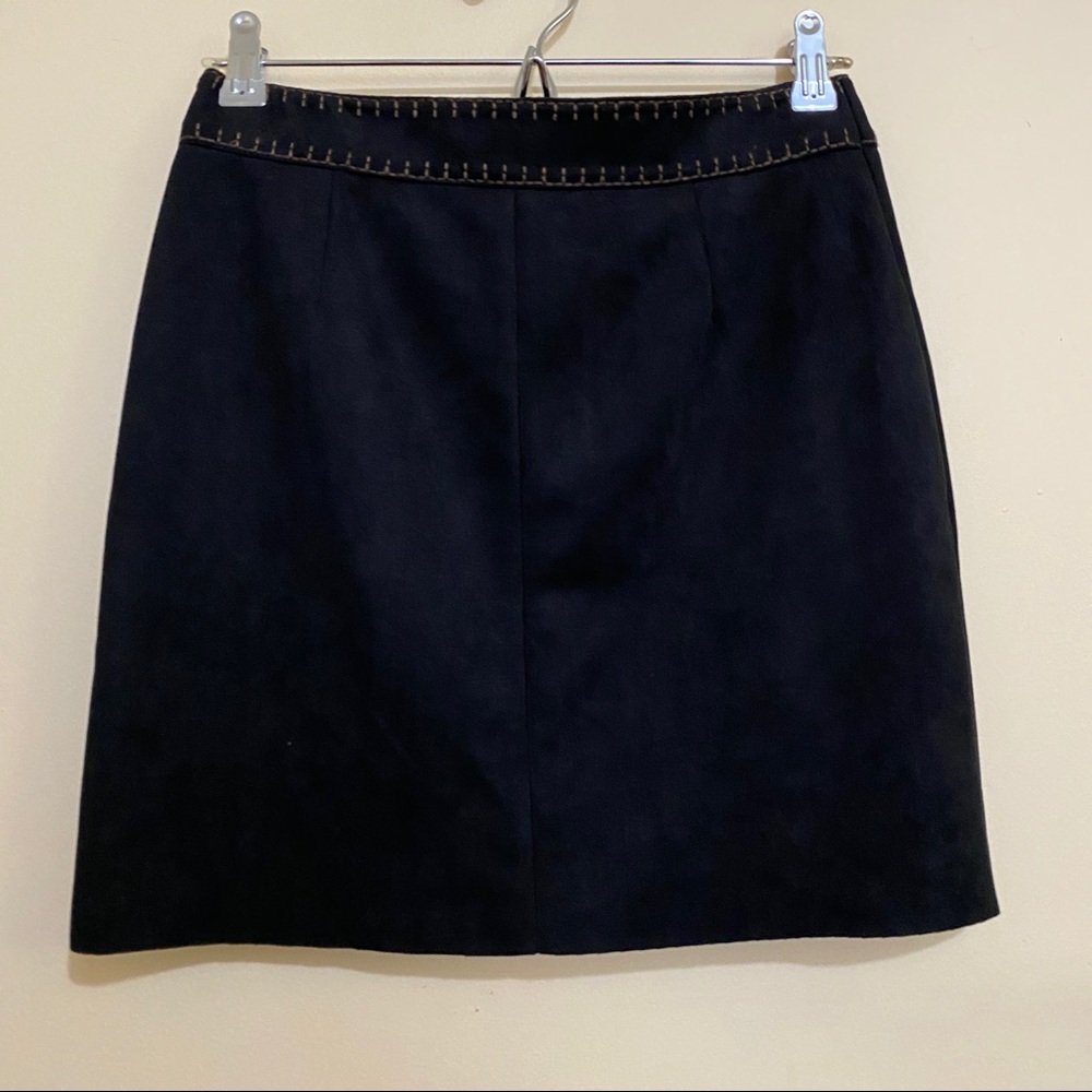 NWOT Zara Faux Suede Black Mini Skirt - Picture 4 of 5